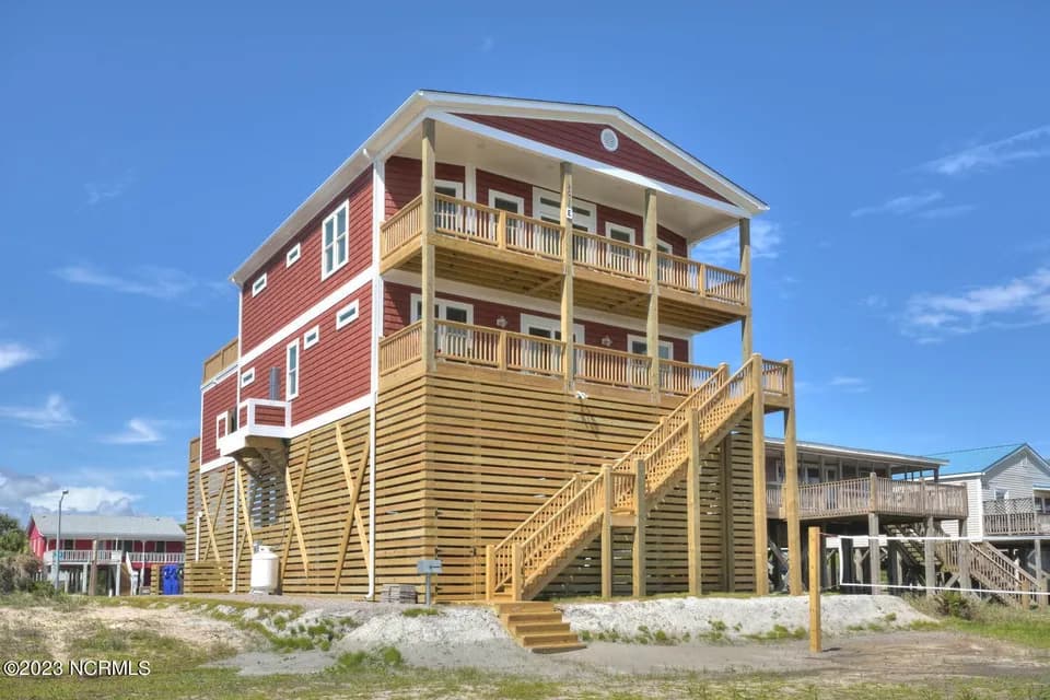 4019 E. BEACH DR